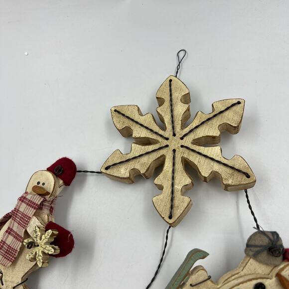 Vintage Handmade Wooden Painted Ice Skating Snowmen Hanging Wall Decor Winter - Picture 4 of 7